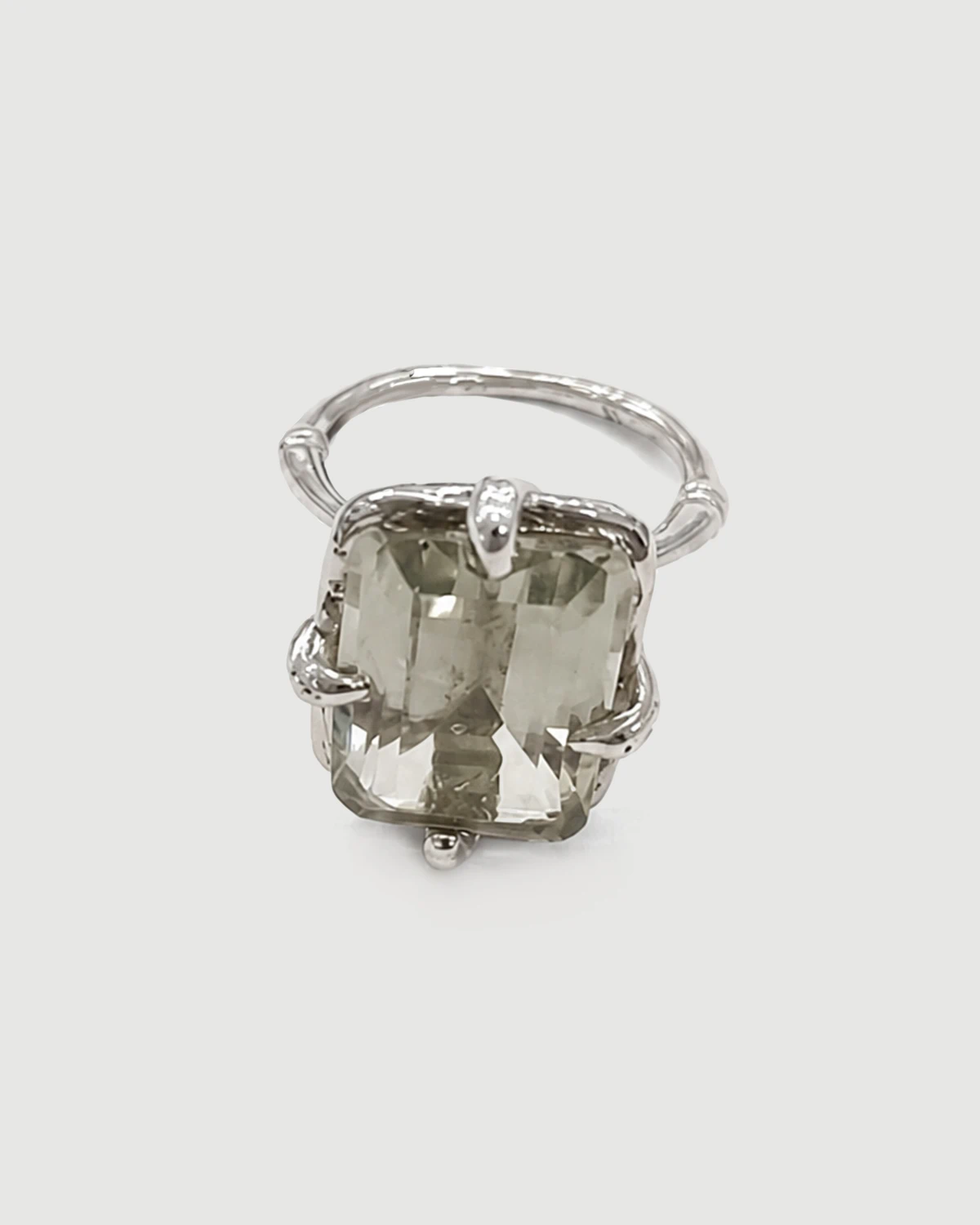 Grey amethyst ring